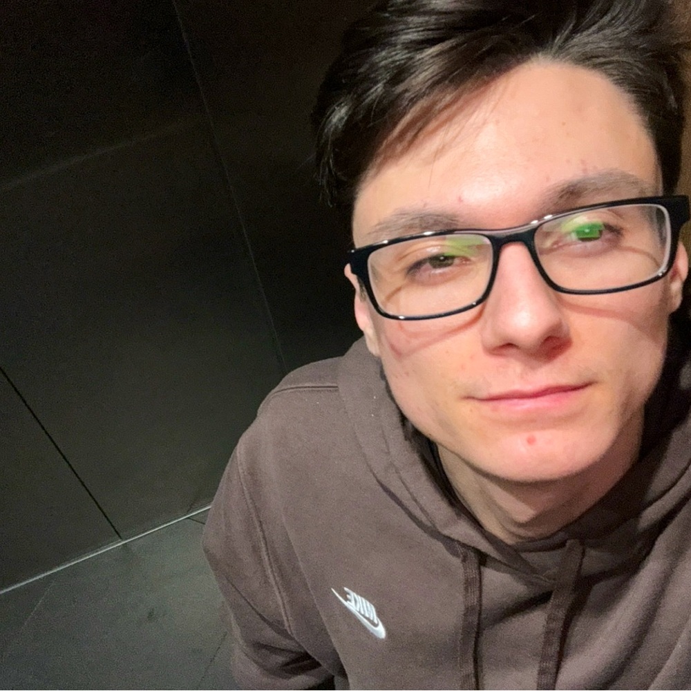 Meet your Posher, Kalvin